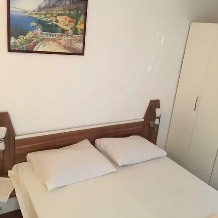 Apartment Kartelo *